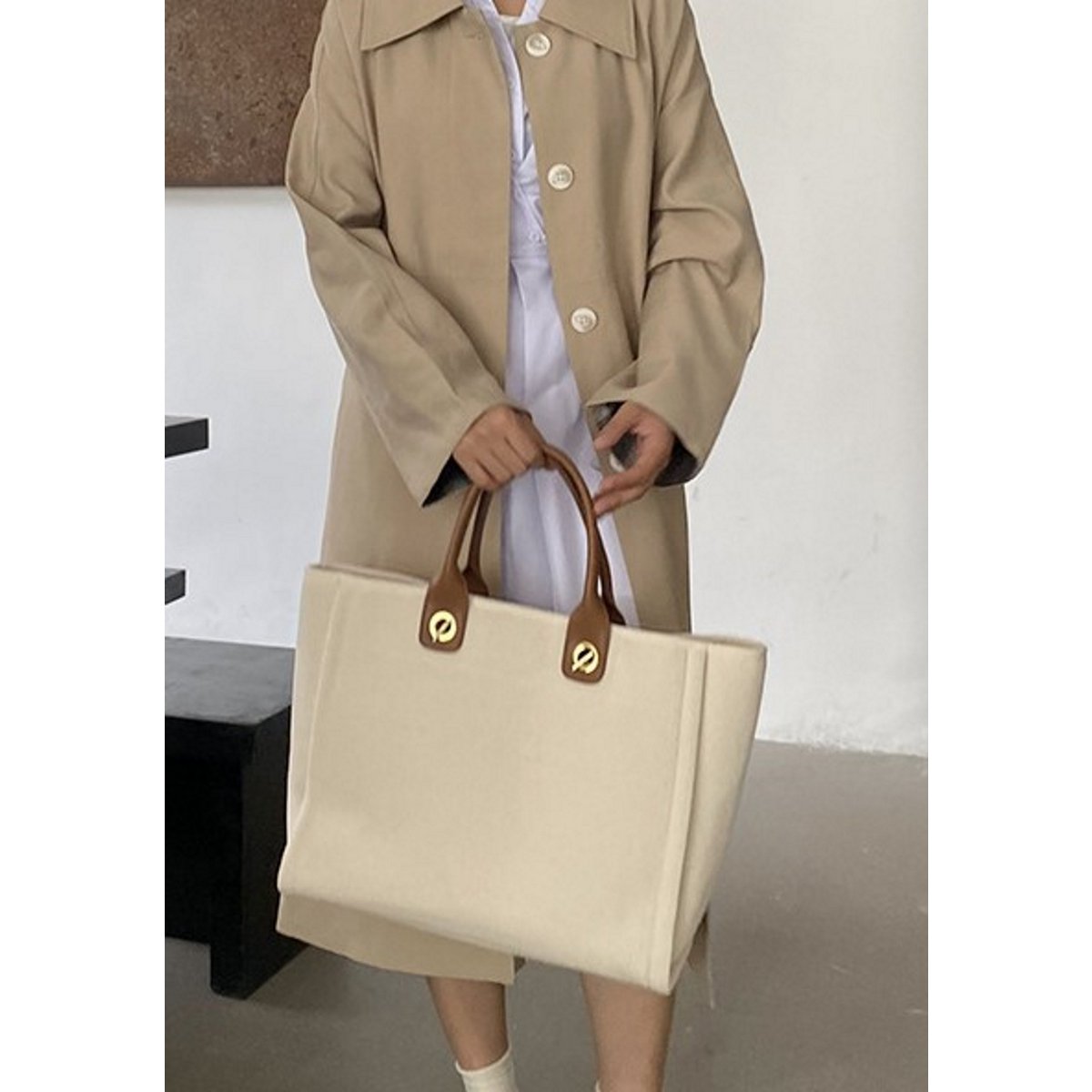 Große Schultertasche aus Canvas . Modell-Nr: AB20221028