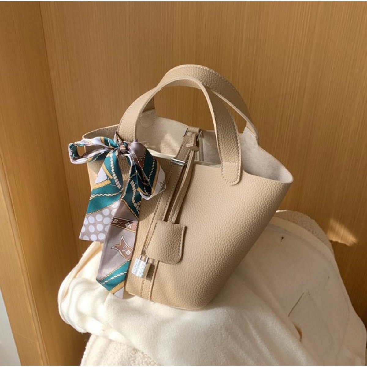 The Refreshing Lady – 2-in-1 Handtasche (3 Farboptionen)