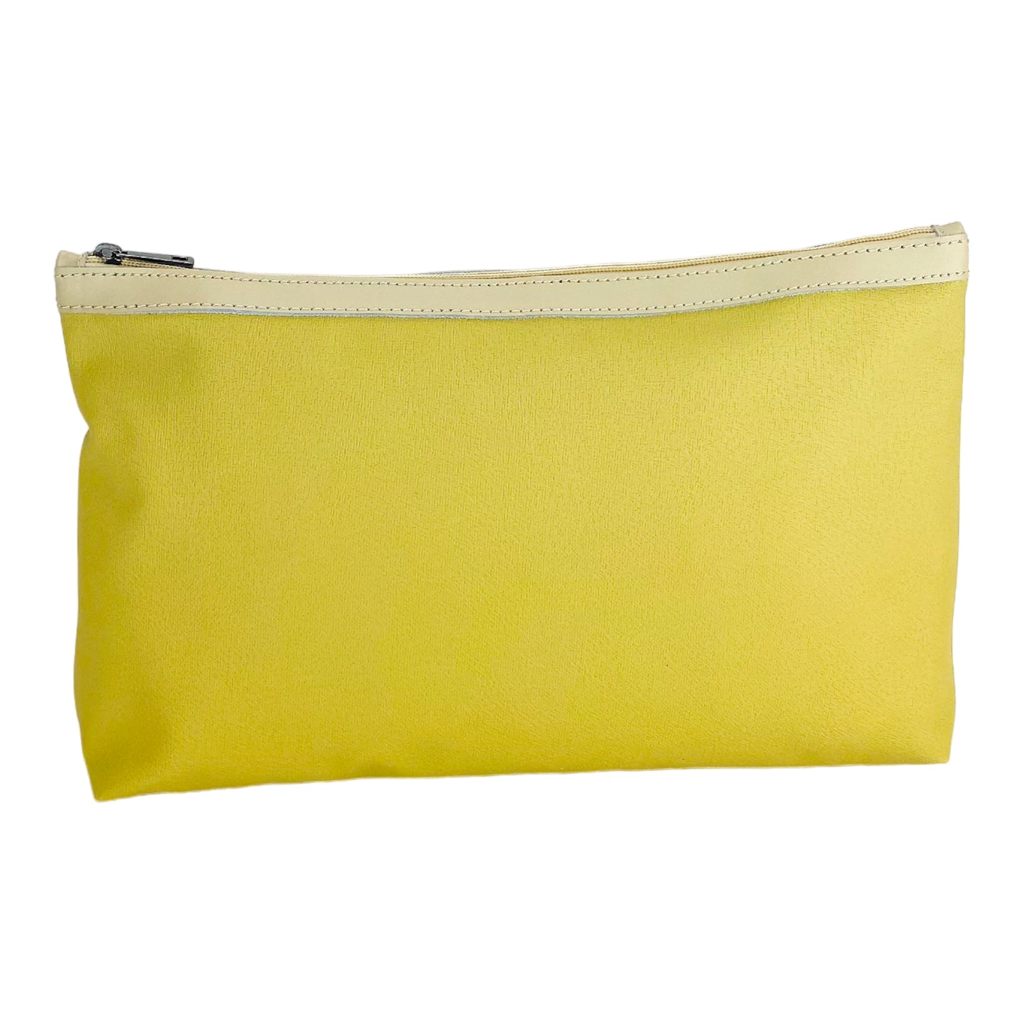 Women's handbag made of genuine leather – Made in Italy with a detachable shoulder strap. Removable large interior pocket. Shiny gunmetal metal accessories. Dimensions: 48 x 31 x 11 cm.