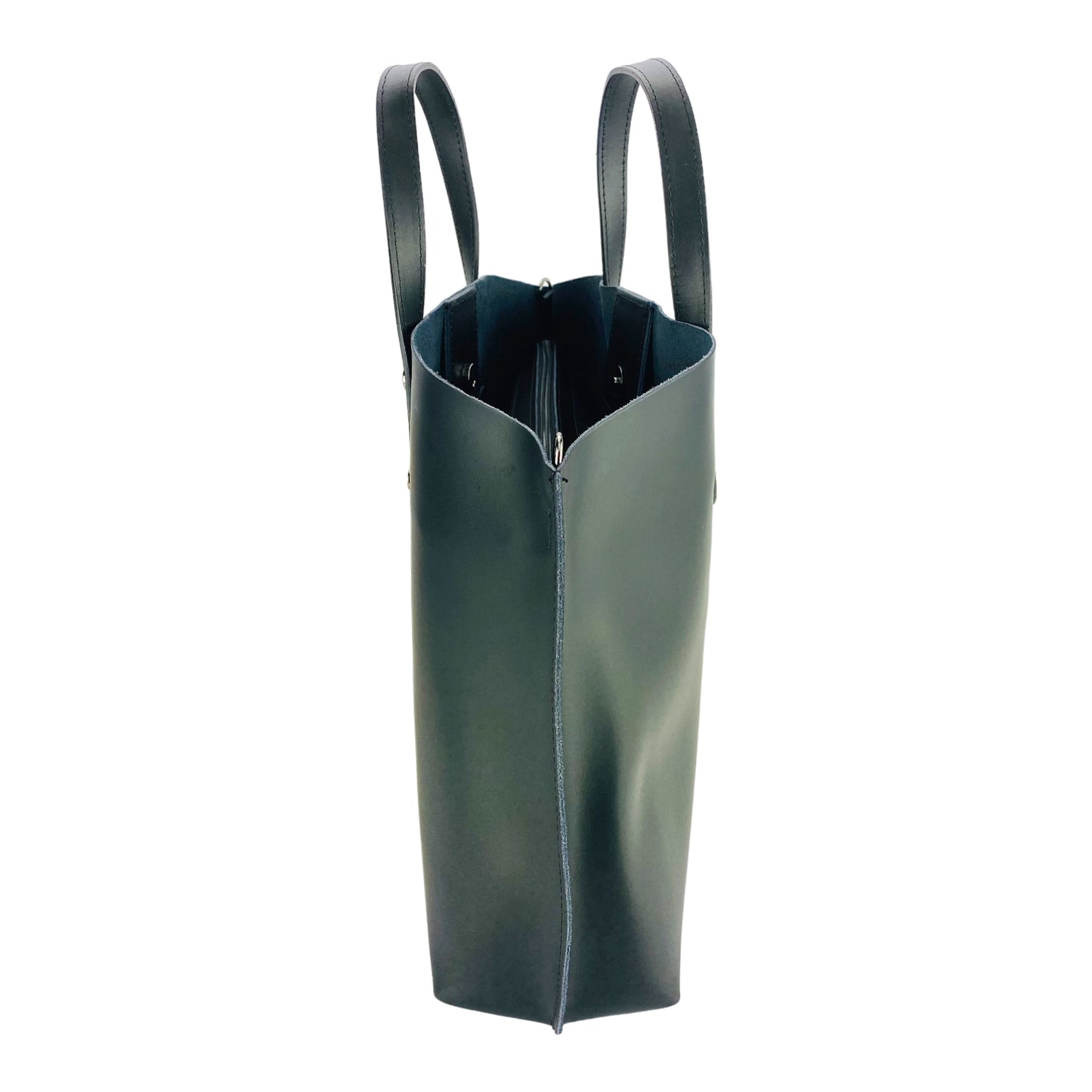 Women's handbag made of genuine leather – Made in Italy with a detachable shoulder strap. Removable large interior pocket. Shiny gunmetal metal accessories. Dimensions: 48 x 31 x 11 cm.