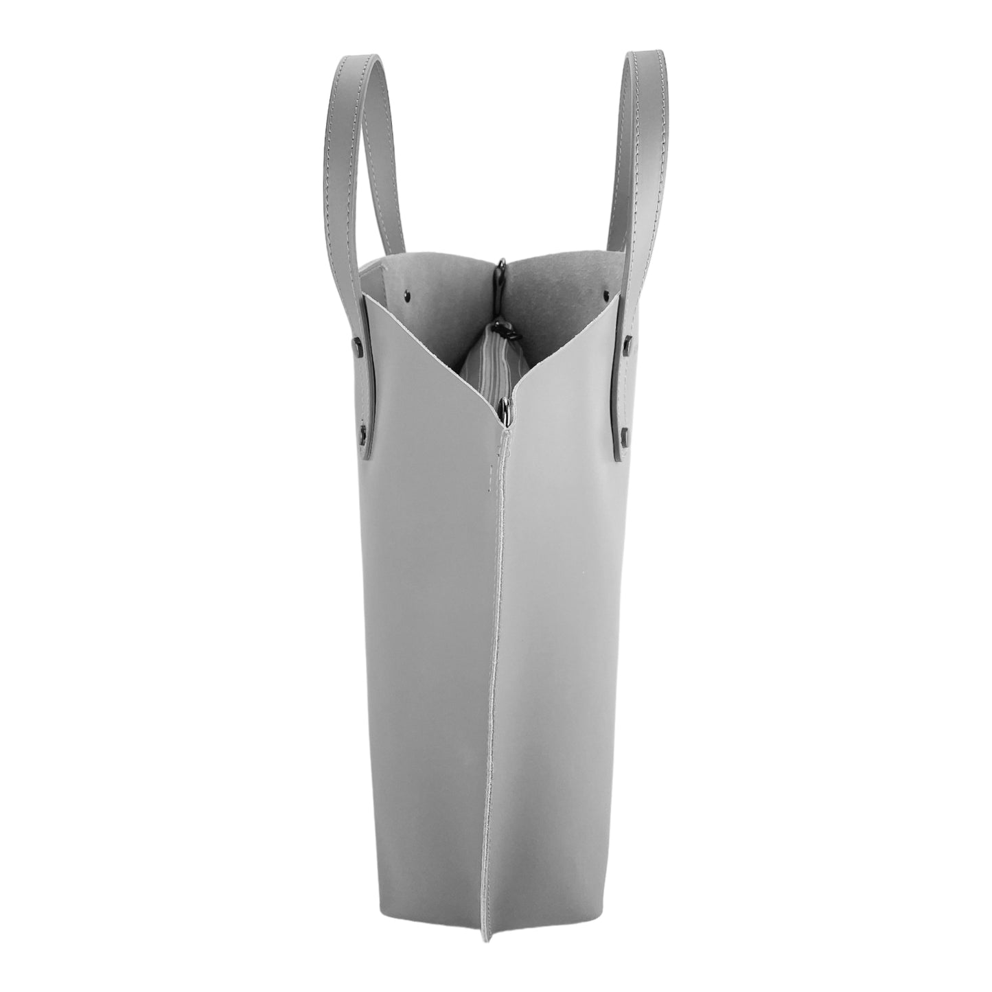 Women's handbag made of genuine leather – Made in Italy with a detachable shoulder strap. Removable large interior pocket. Shiny gunmetal metal accessories. Dimensions: 48 x 31 x 11 cm.