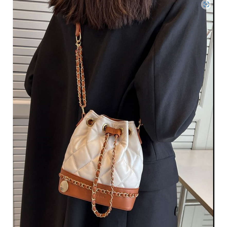 Chic Me kleine Bucket-Handtasche / Umhängetasche