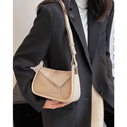 The Classic Beauty kleine Handtasche (2 Farboptionen)