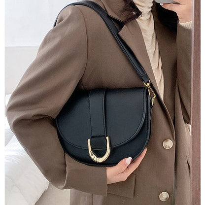 Be Yours kleine Handtasche mit 2 Tragemöglichkeiten (2 Farboptionen)