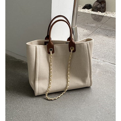 Große Schultertasche aus Canvas . Modell-Nr: AB20221028
